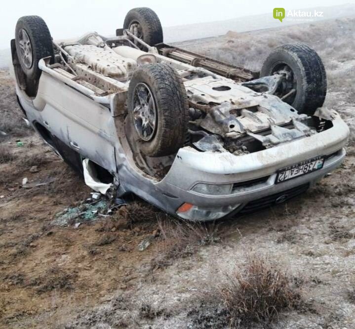Внедорожник перевернулся на трассе в Мангистау из-за гололе..., фото-1 Внедорожник перевернулся на трассе в Мангистау из-за гололеда (ФОТО), фото-1
